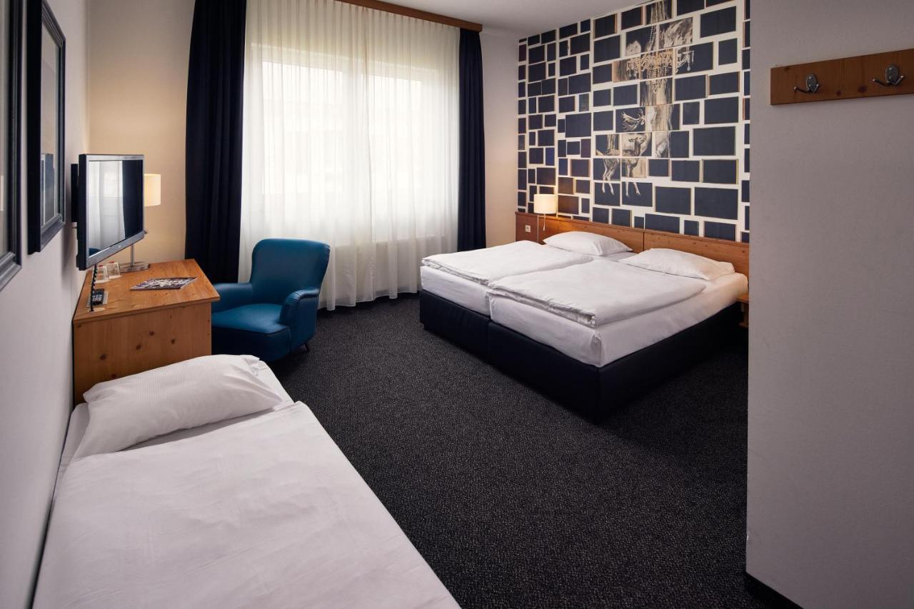 Hotel Hamburg-Wittenburg Van Der Valk エクステリア 写真
