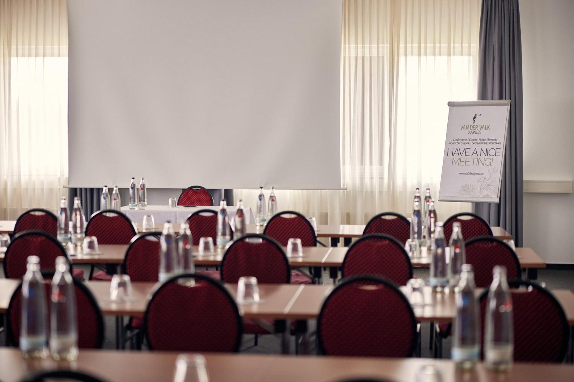 Hotel Hamburg-Wittenburg Van Der Valk エクステリア 写真